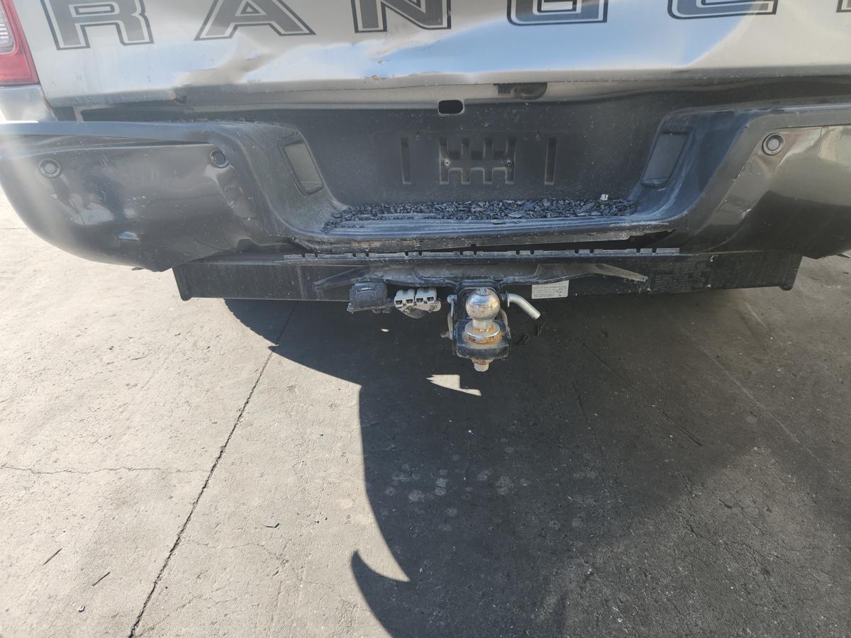 1000940577-Towbar