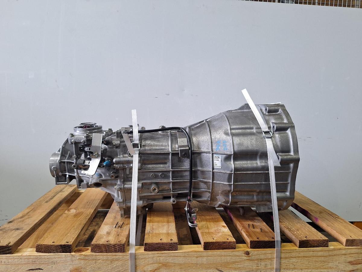 1000889726-Trans_Gearbox LHS