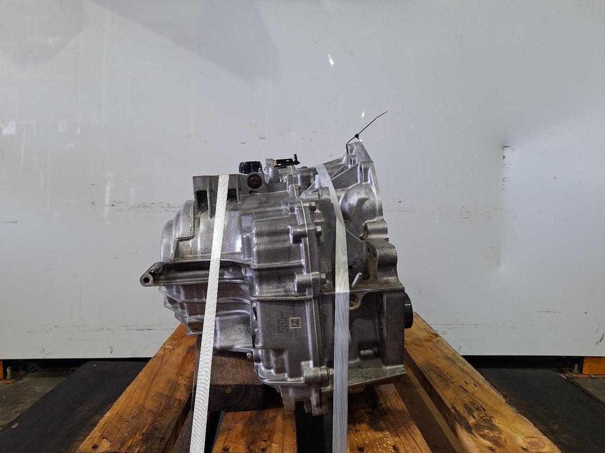 1000947424-Trans_Gearbox LHS