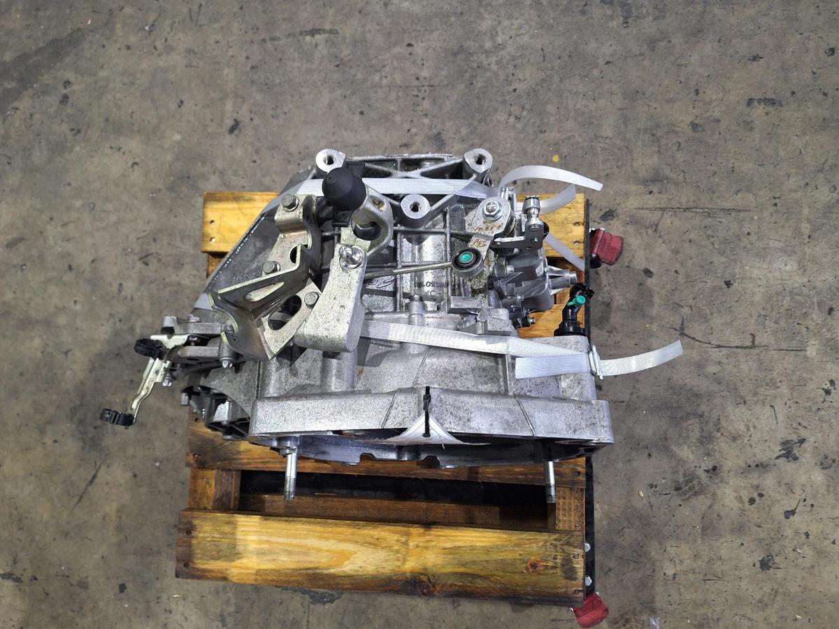 1000924372-Trans_Gearbox - Top