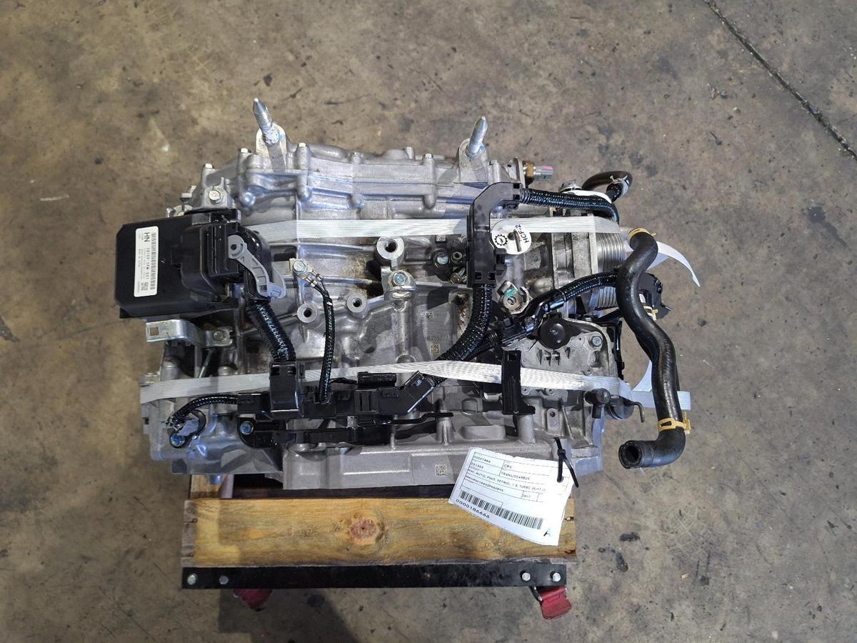 1000931670-Trans_Gearbox - Top
