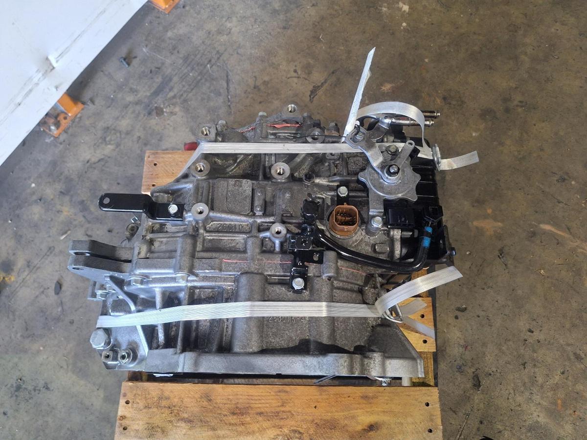 1000906817-Trans_Gearbox - Top