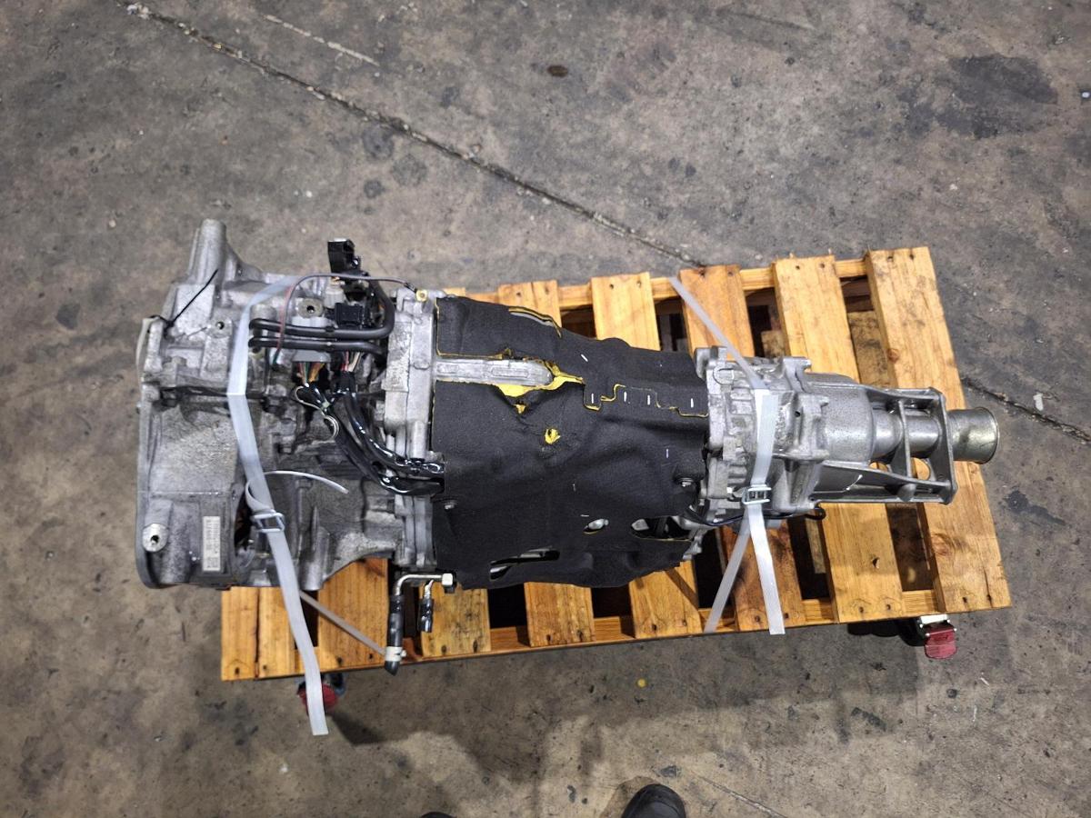 1000926355-Trans_Gearbox - Top
