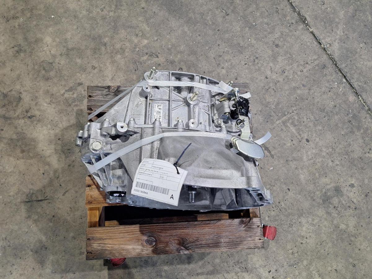 1000923070-Trans_Gearbox - Top