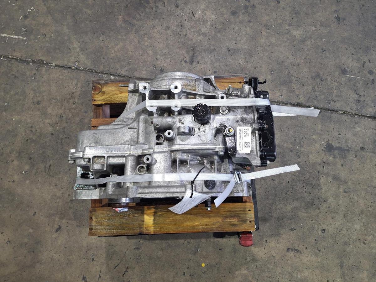 1000923084-Trans_Gearbox - Top