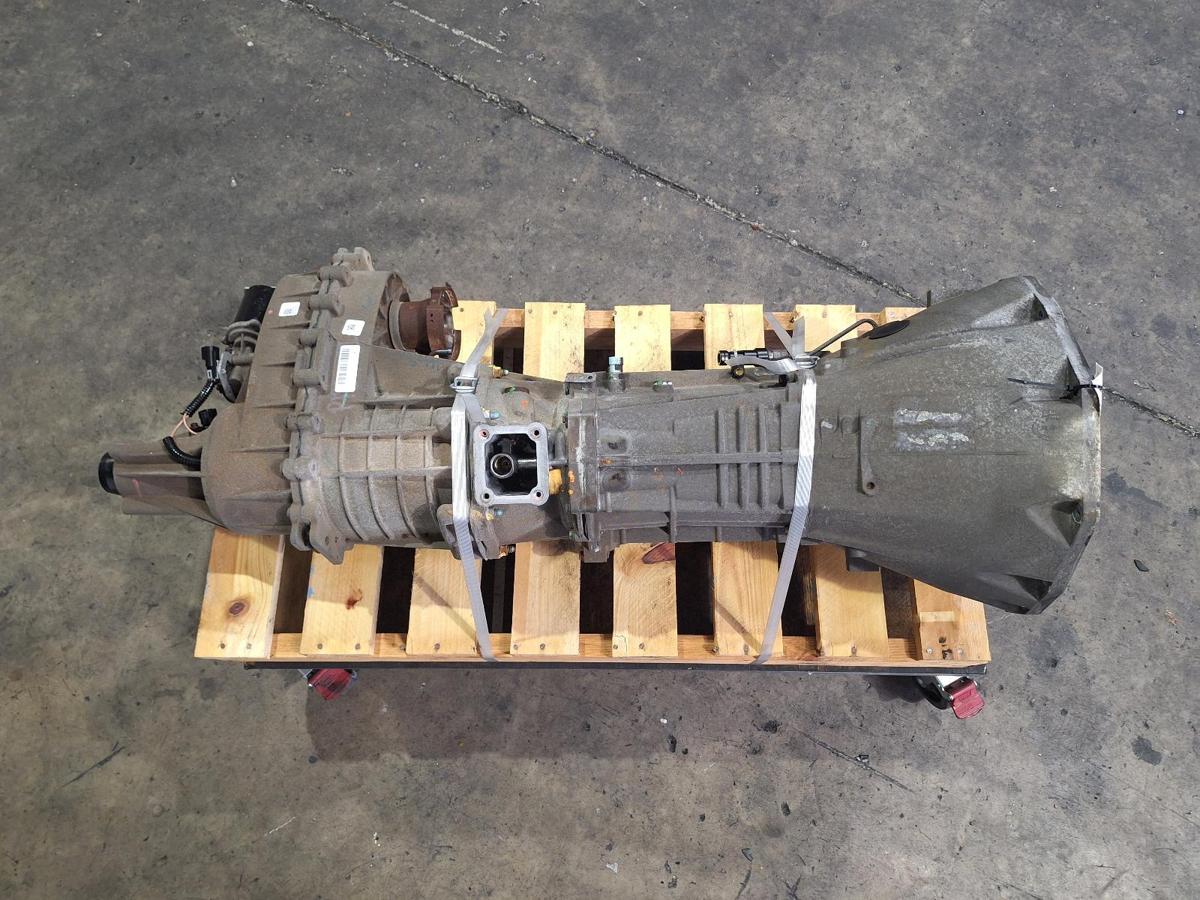 1000931679-Trans_Gearbox - Top