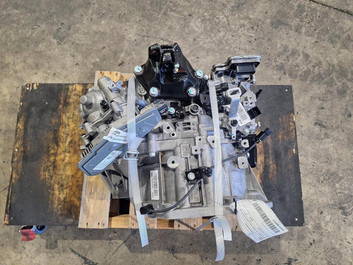 1000944411-Trans_Gearbox - Top