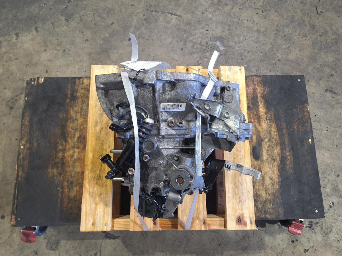1000945805-Trans_Gearbox - Top