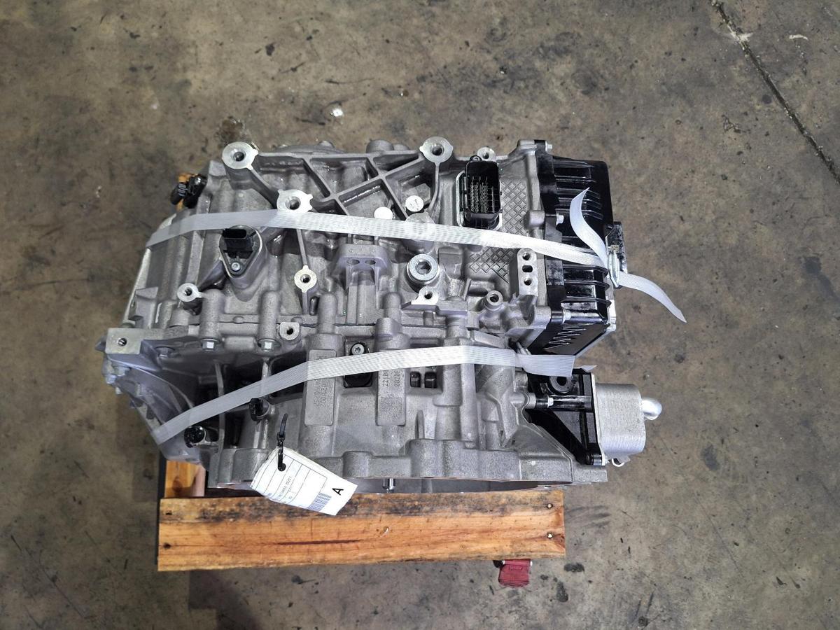1000947290-Trans_Gearbox - Top