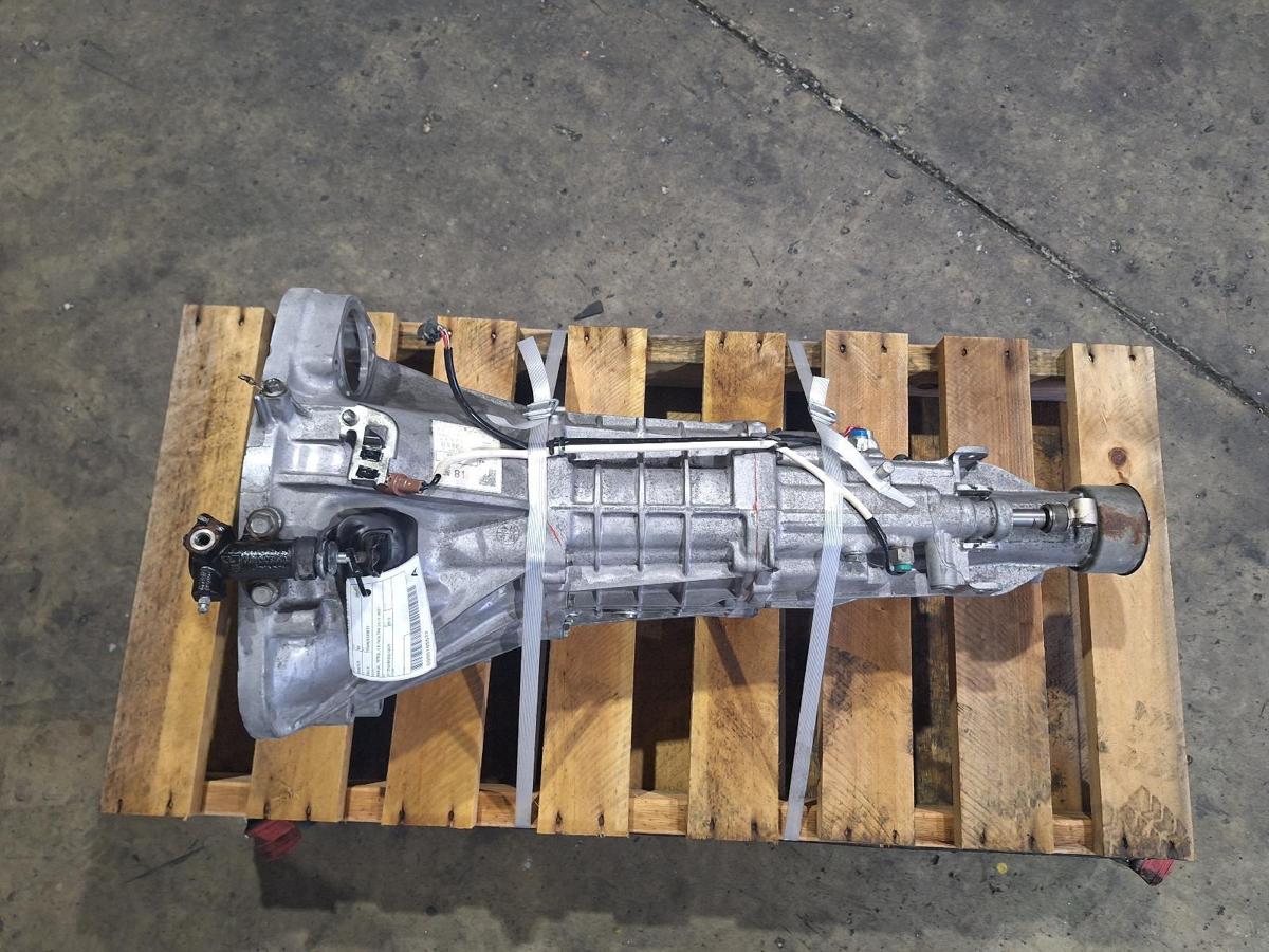 1000920884-Trans_Gearbox - Top