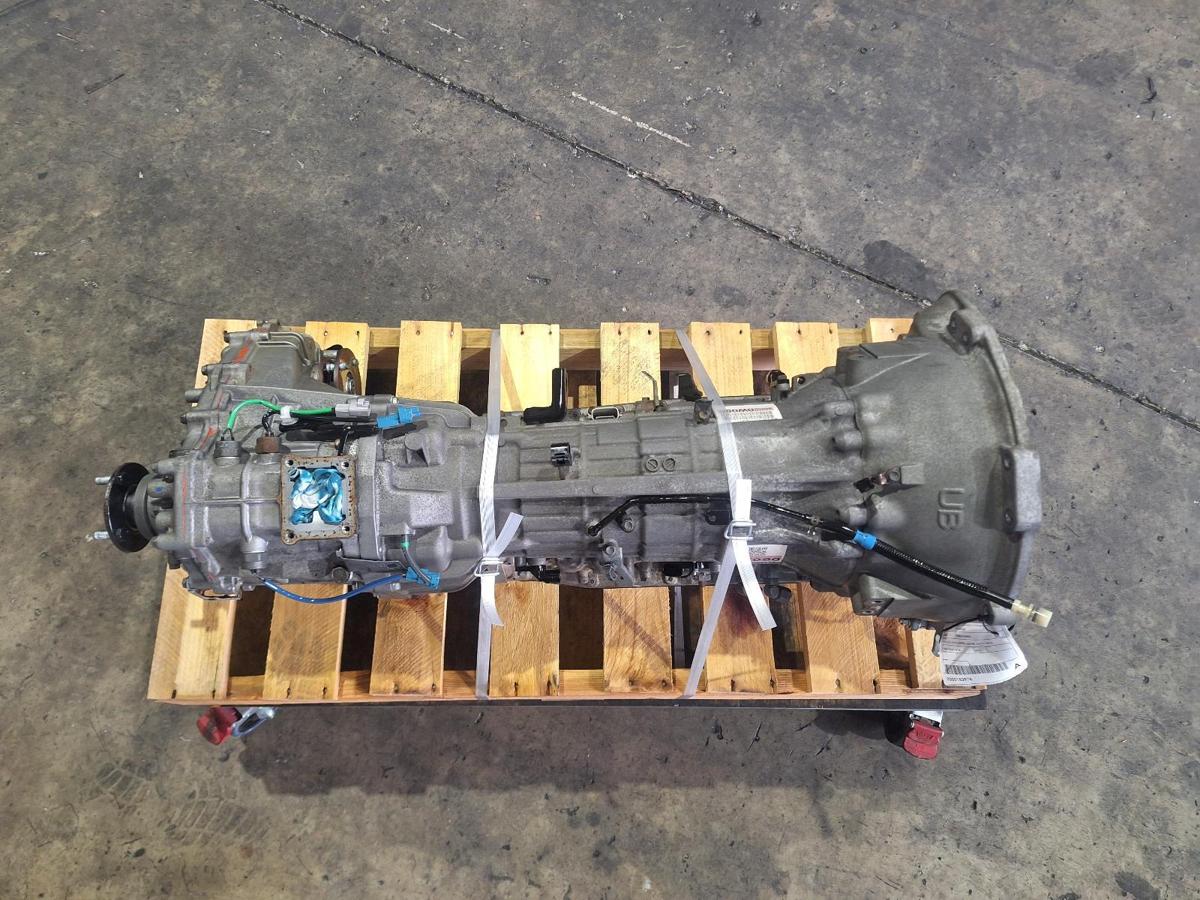 1000906709-Trans_Gearbox - Top