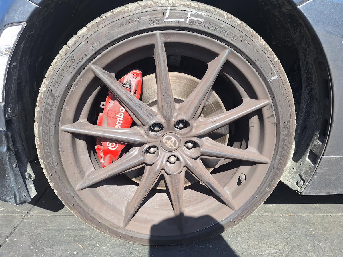 1000925961-Wheel Alloy Left Front