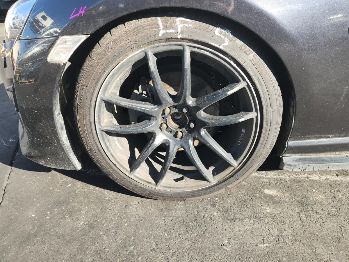1000929153-Wheel Alloy Left Front