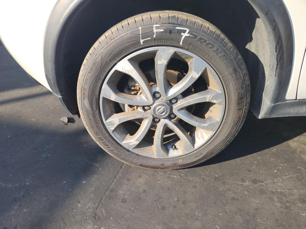 1000947698-Wheel Alloy Left Front