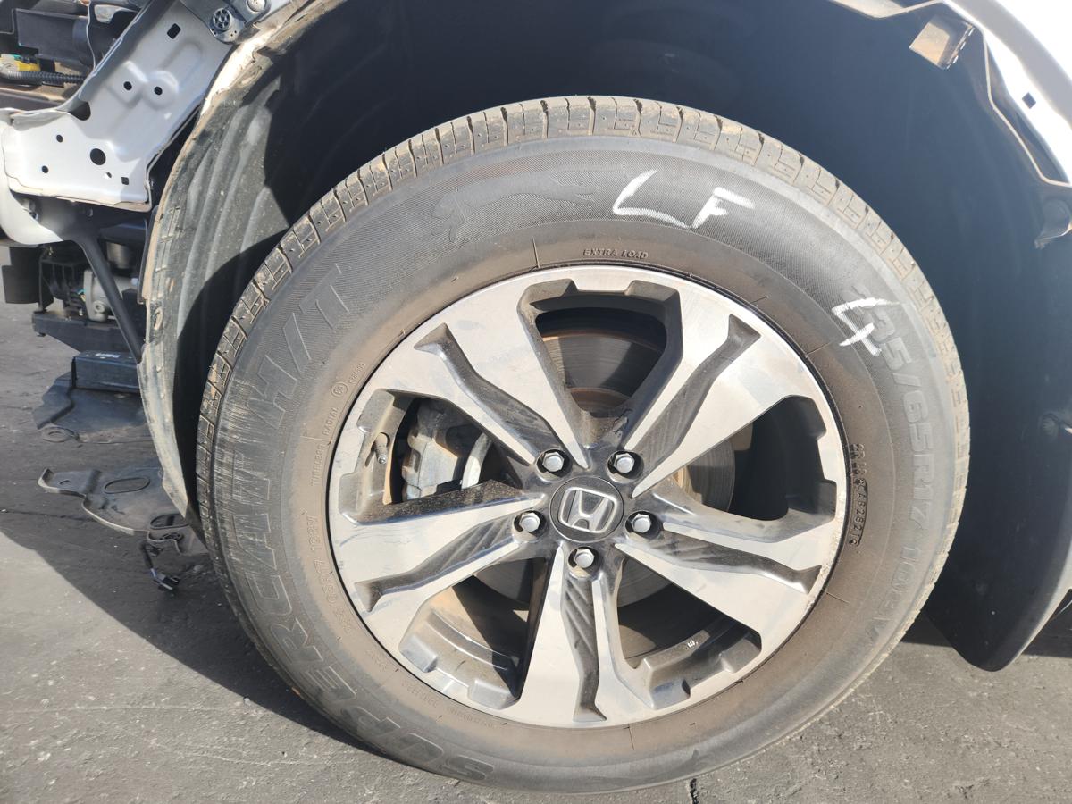 1000932189-Wheel Alloy Left Front