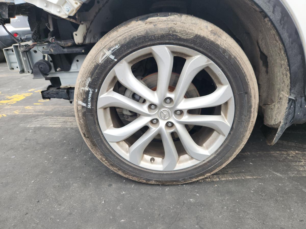 1000937537-Wheel Alloy Left Front