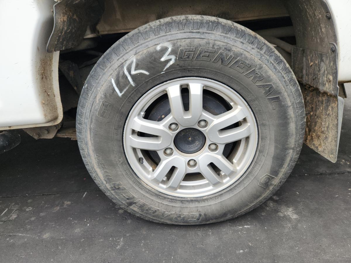 1000936993-Wheel Alloy Left Rear