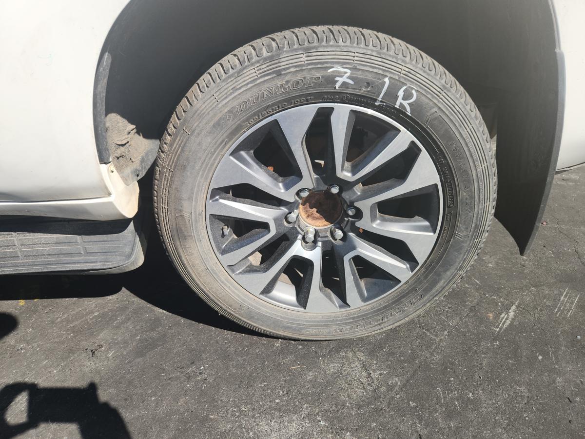 1000940043-Wheel Alloy Left Rear