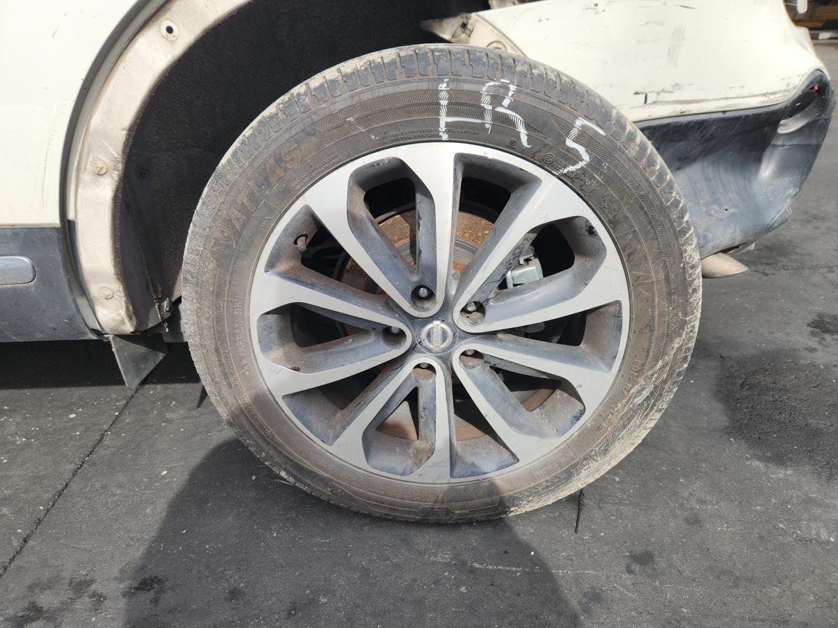 1000935129-Wheel Alloy Left Rear