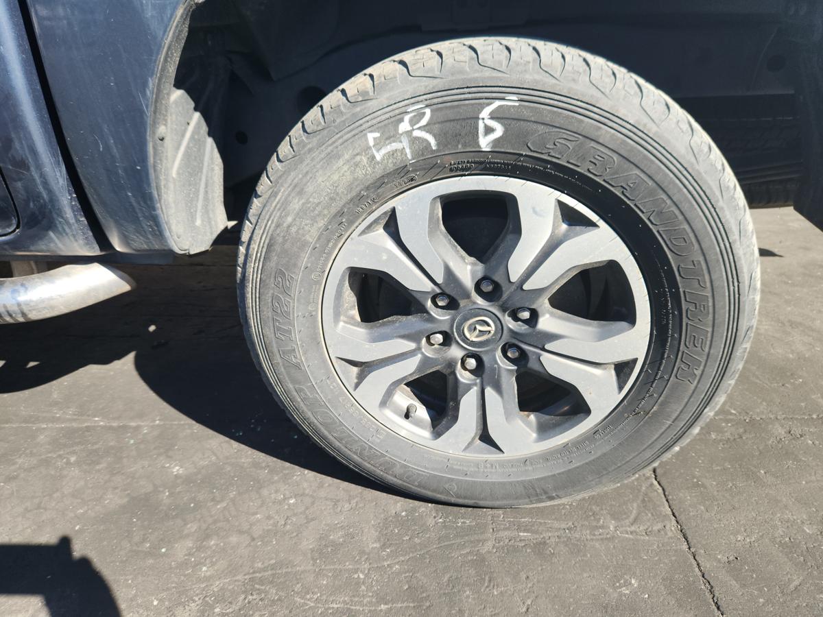 1000941917-Wheel Alloy Left Rear