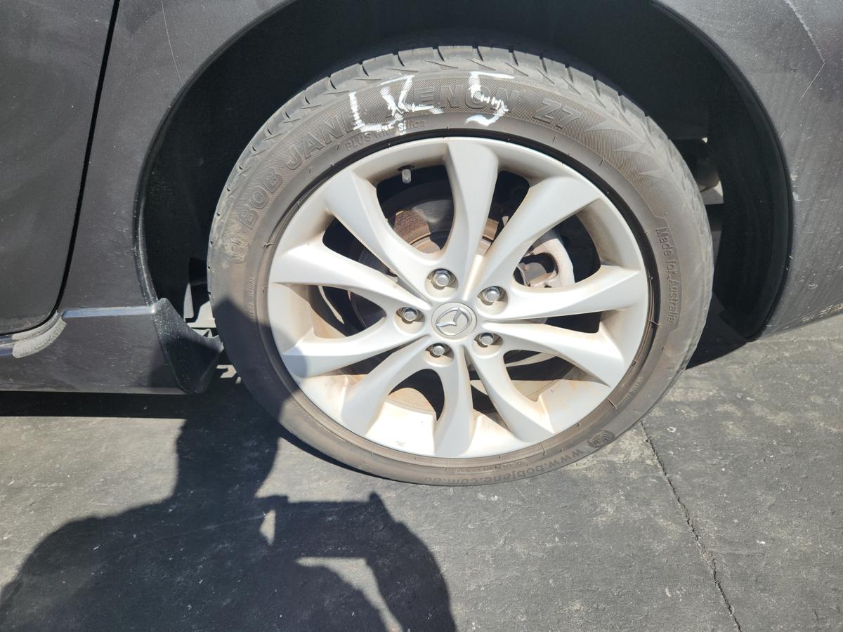 1000943997-Wheel Alloy Left Rear