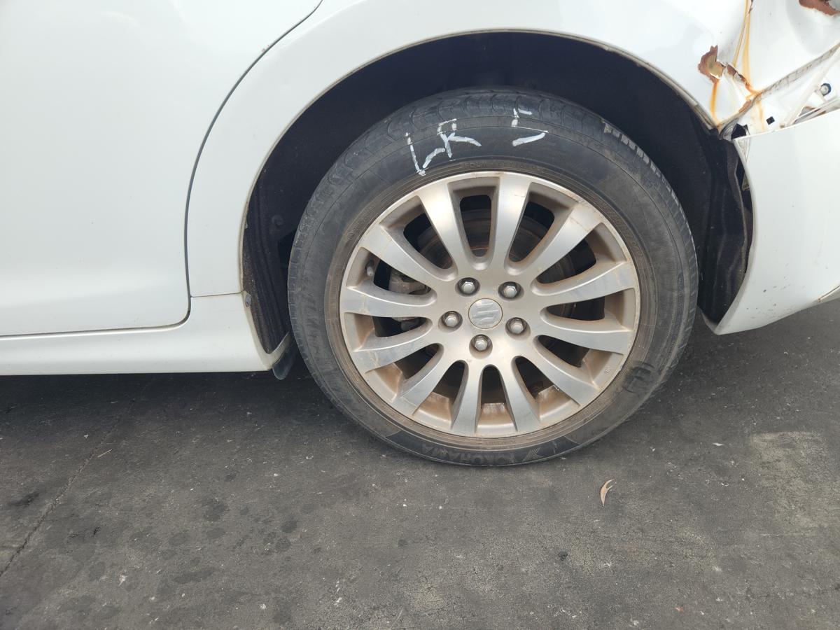 1000948011-Wheel Alloy Left Rear