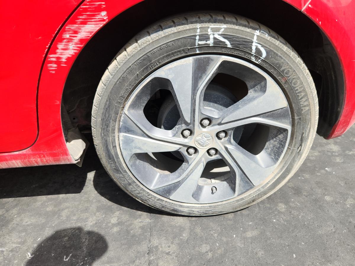 1000950314-Wheel Alloy Left Rear