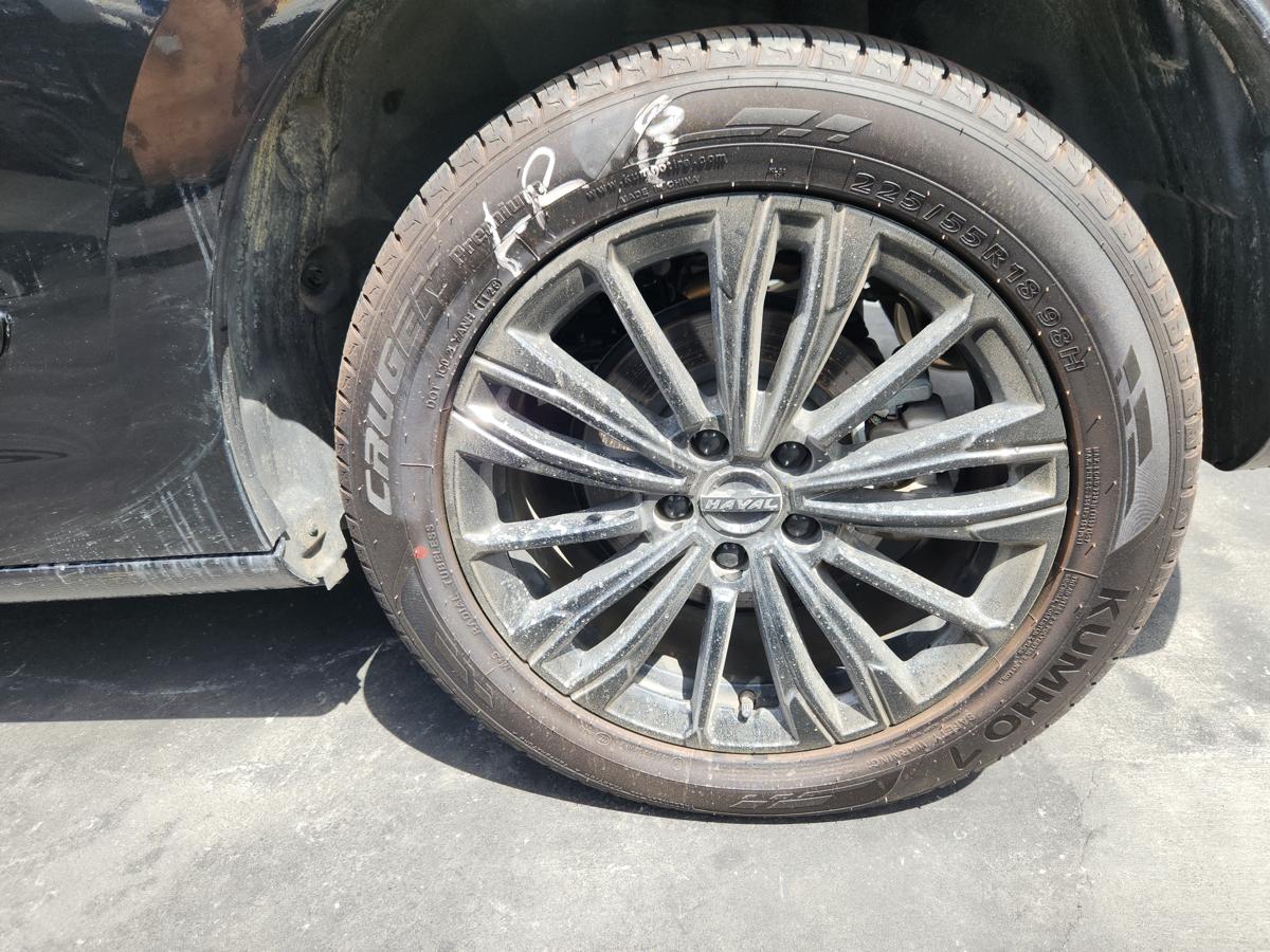 1000951591-Wheel Alloy Left Rear