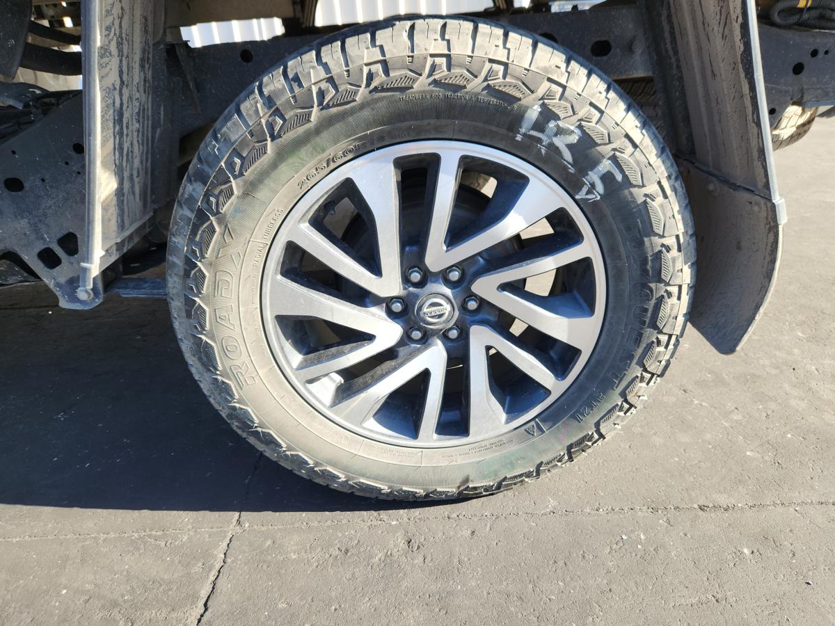 1000952294-Wheel Alloy Left Rear