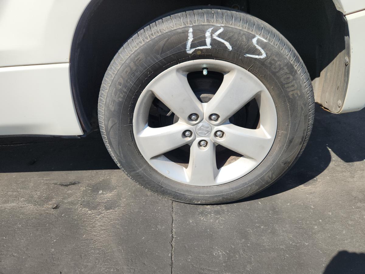 1000952695-Wheel Alloy Left Rear