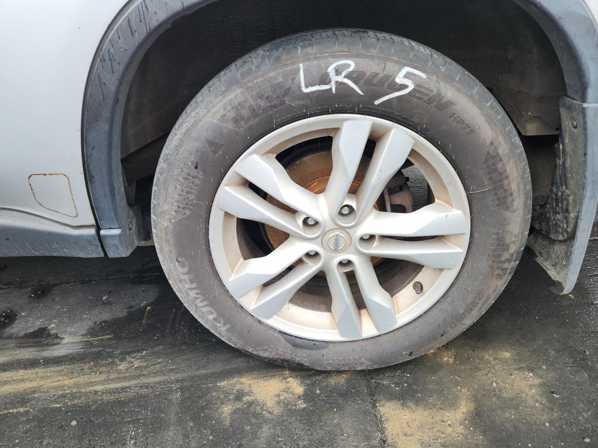 1000958203-Wheel Alloy Left Rear