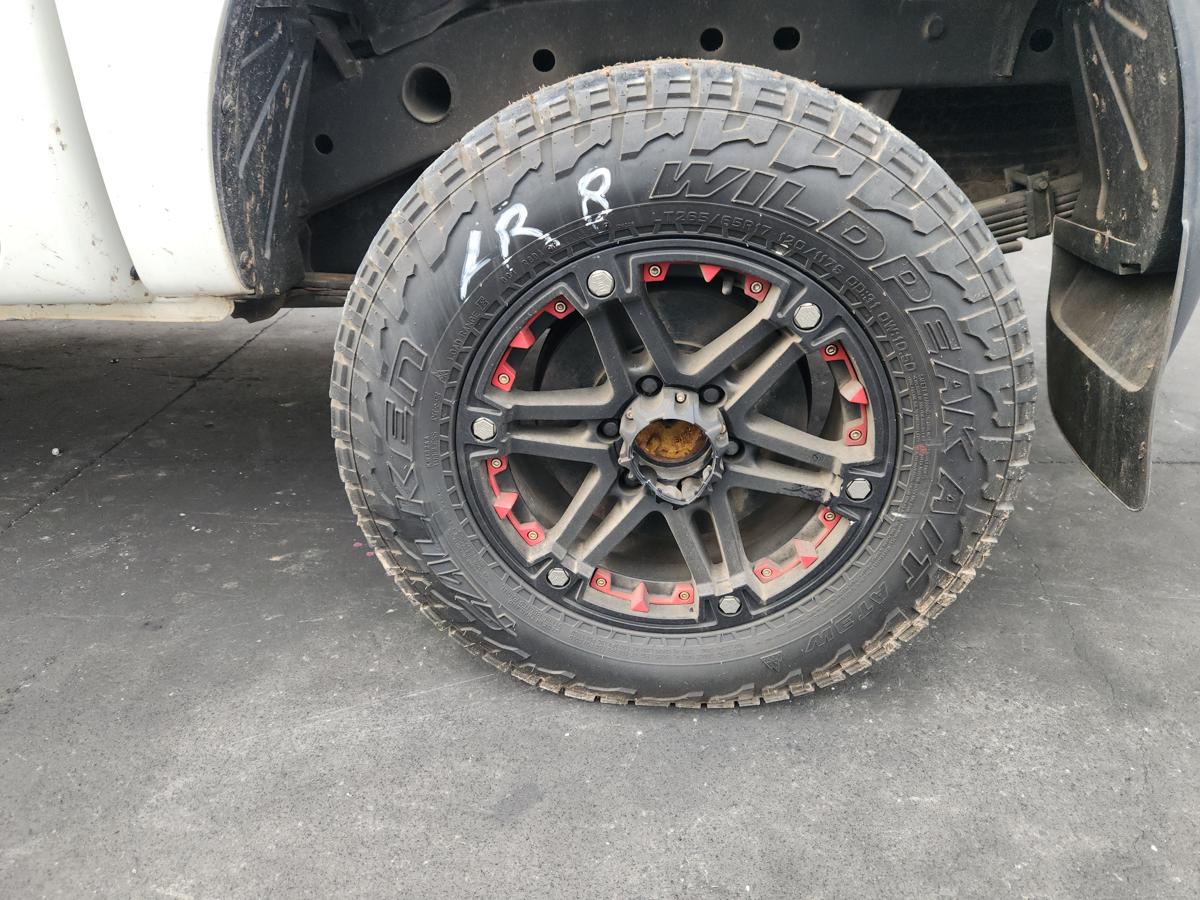 1000936420-Wheel Alloy Left Rear