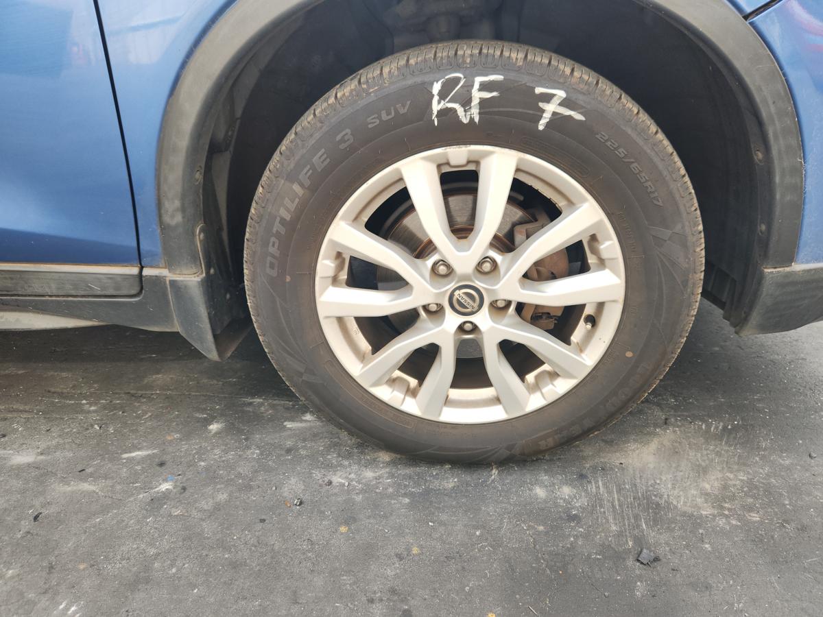 1000939063-Wheel Alloy Right Front