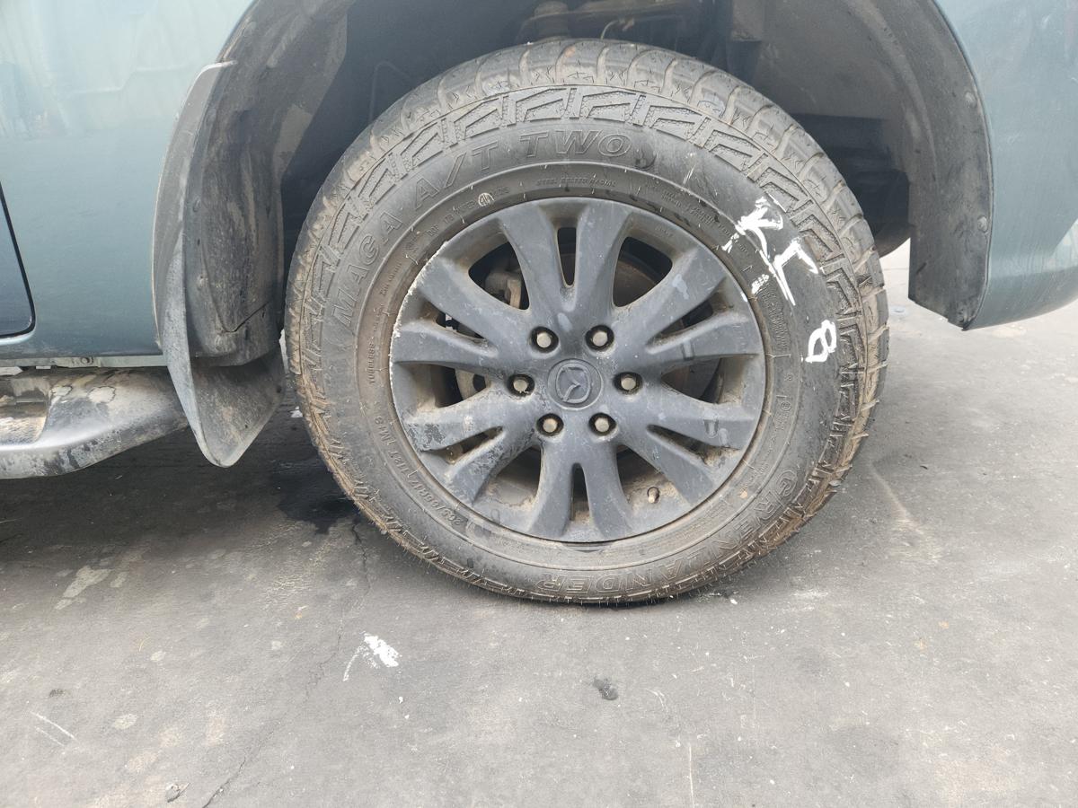 1000941039-Wheel Alloy Right Front