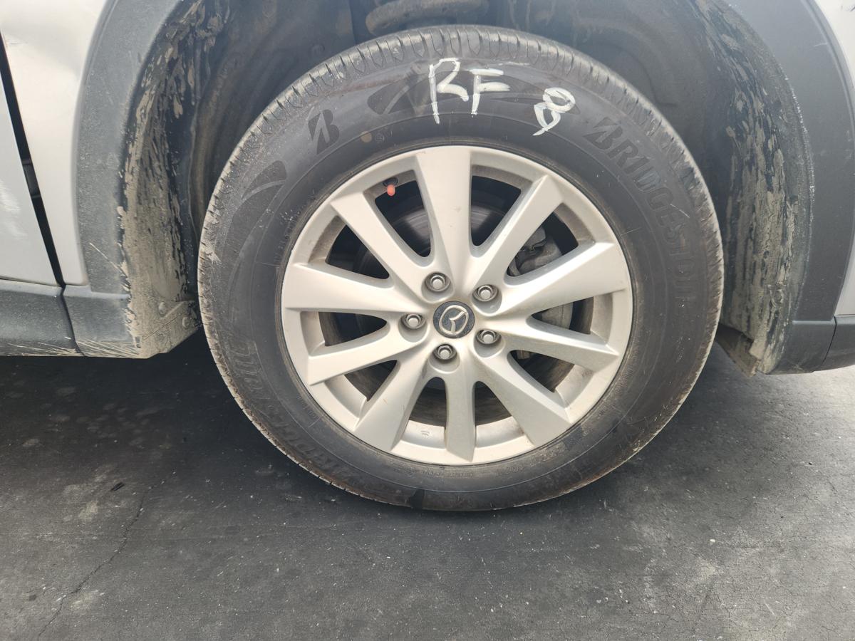 1000943436-Wheel Alloy Right Front