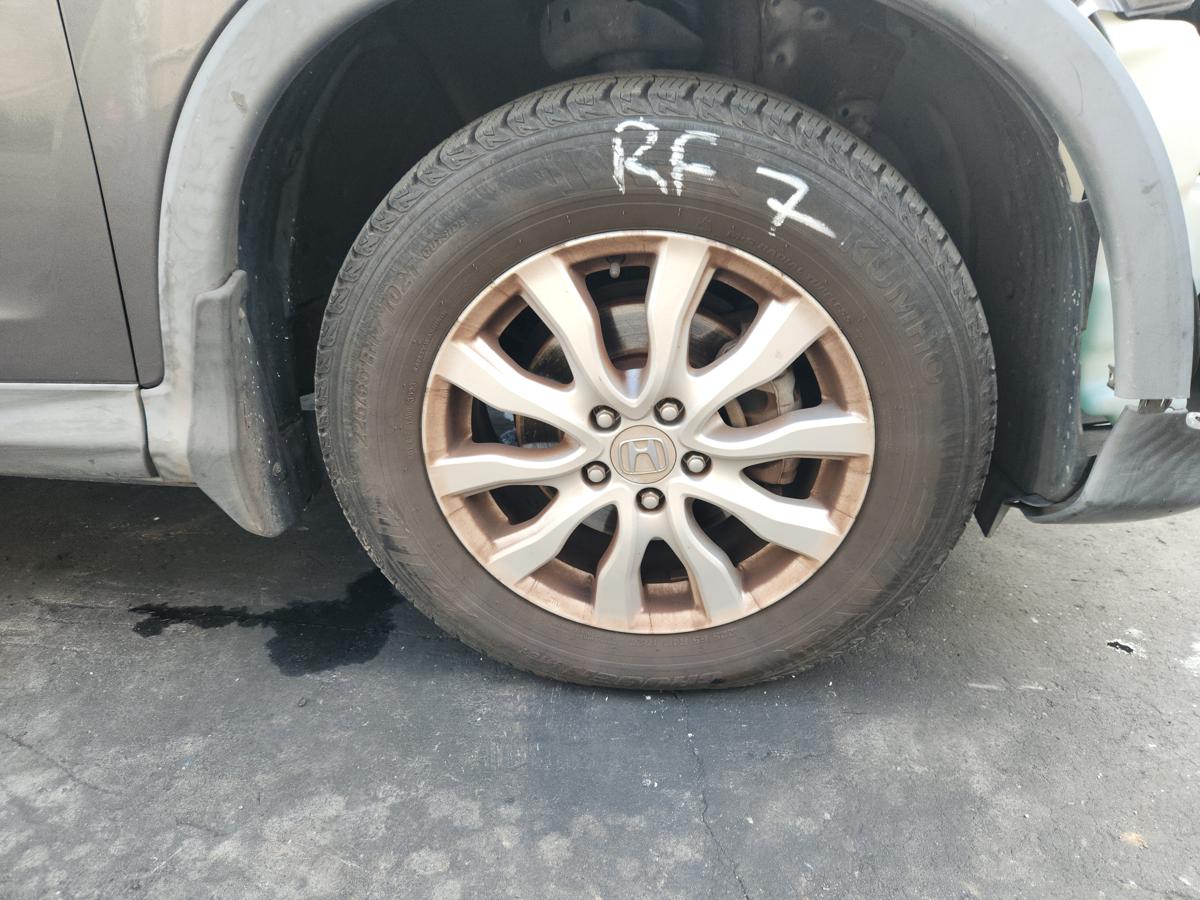 1000946051-Wheel Alloy Right Front
