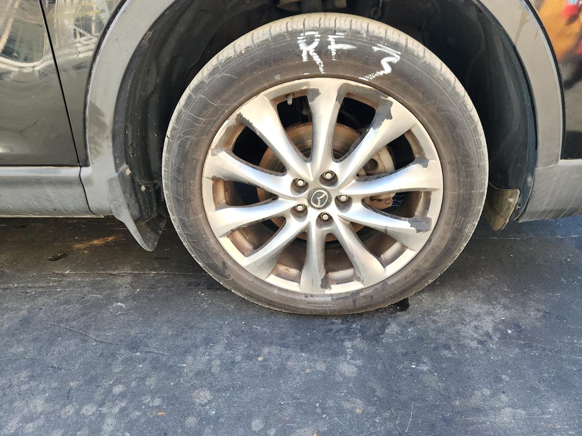 1000945154-Wheel Alloy Right Front