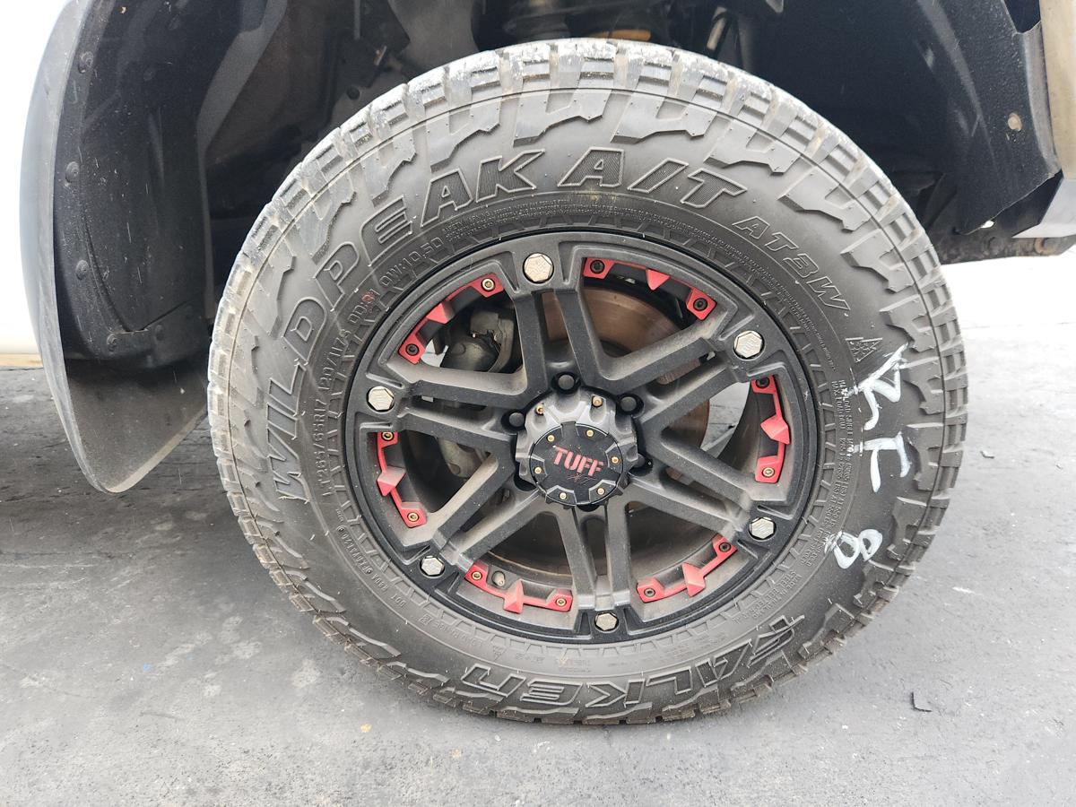 1000936420-Wheel Alloy Right Front