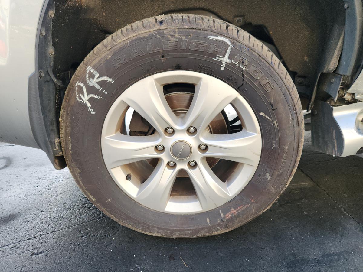 1000934418-Wheel Alloy Right Rear