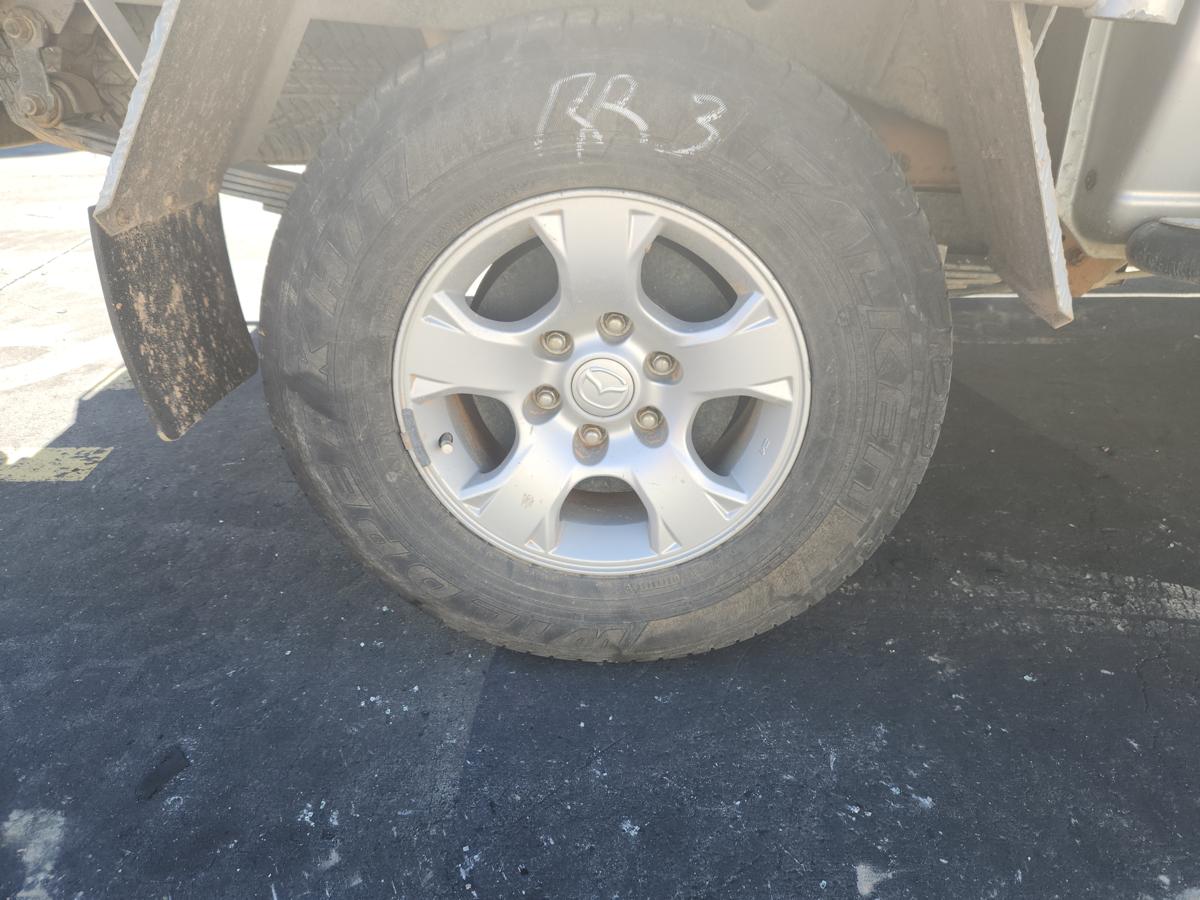 1000939879-Wheel Alloy Right Rear