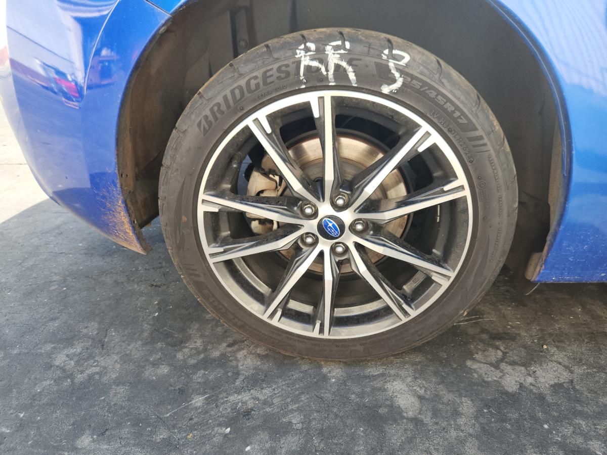 1000945584-Wheel Alloy Right Rear