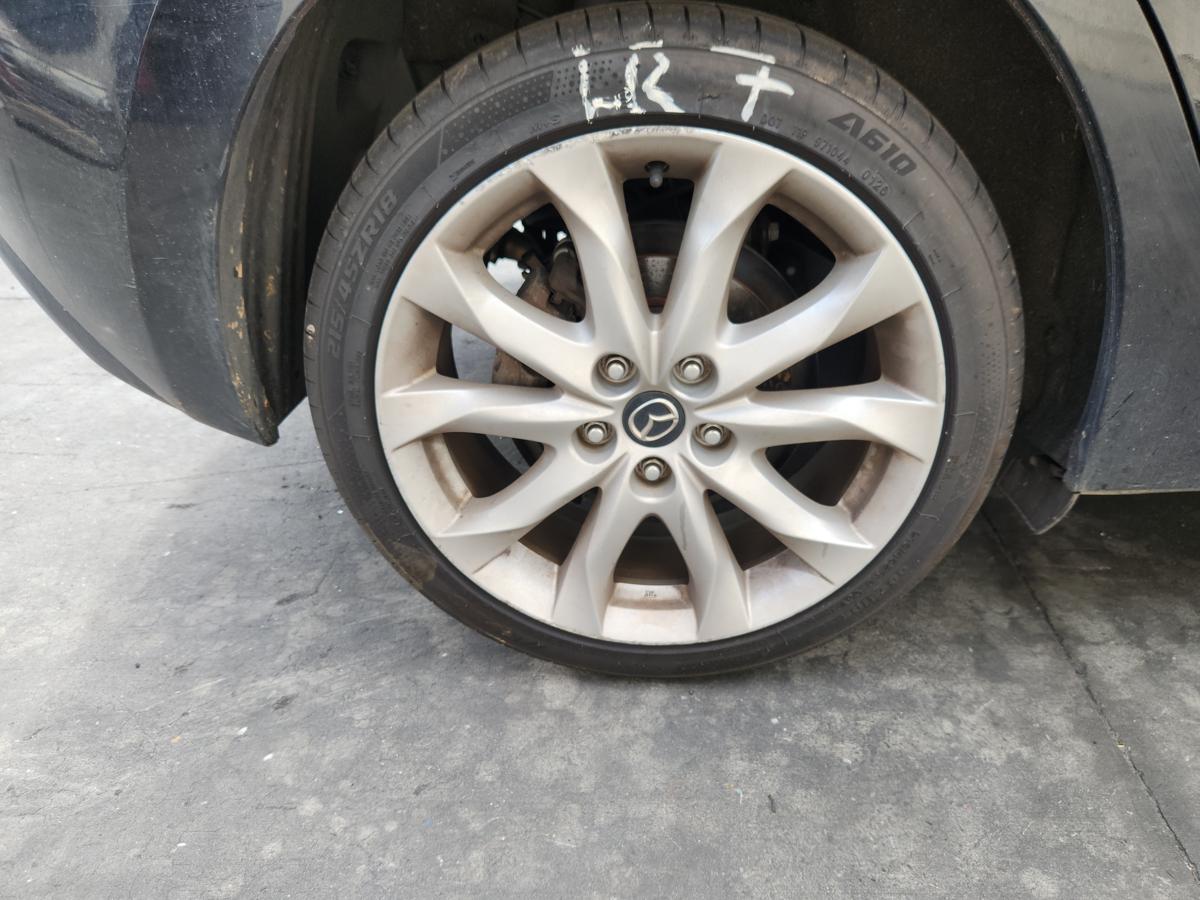 1000945855-Wheel Alloy Right Rear
