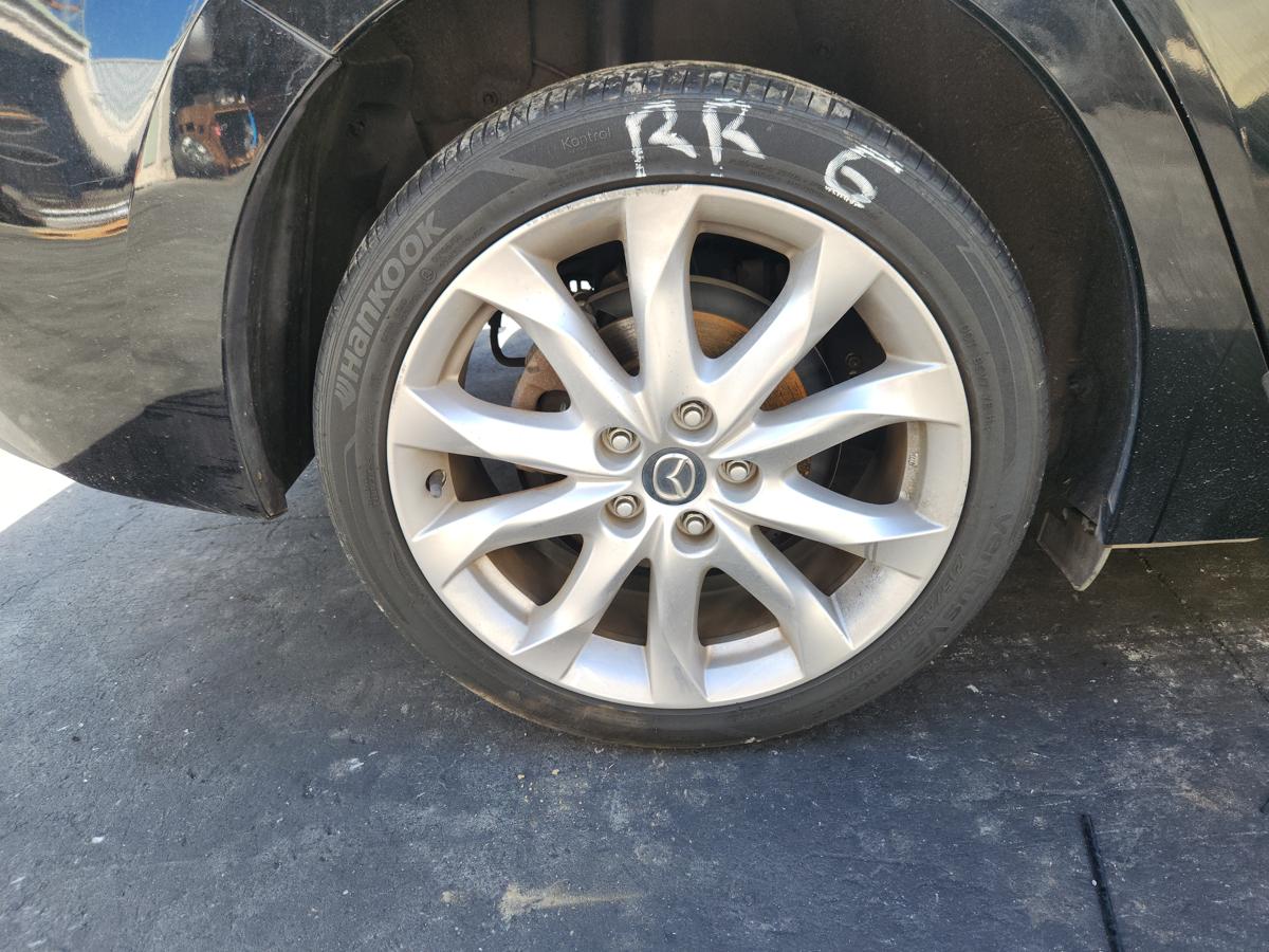 1000946484-Wheel Alloy Right Rear