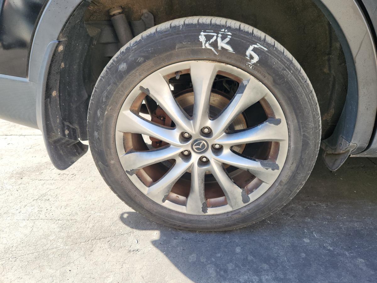 1000945106-Wheel Alloy Right Rear