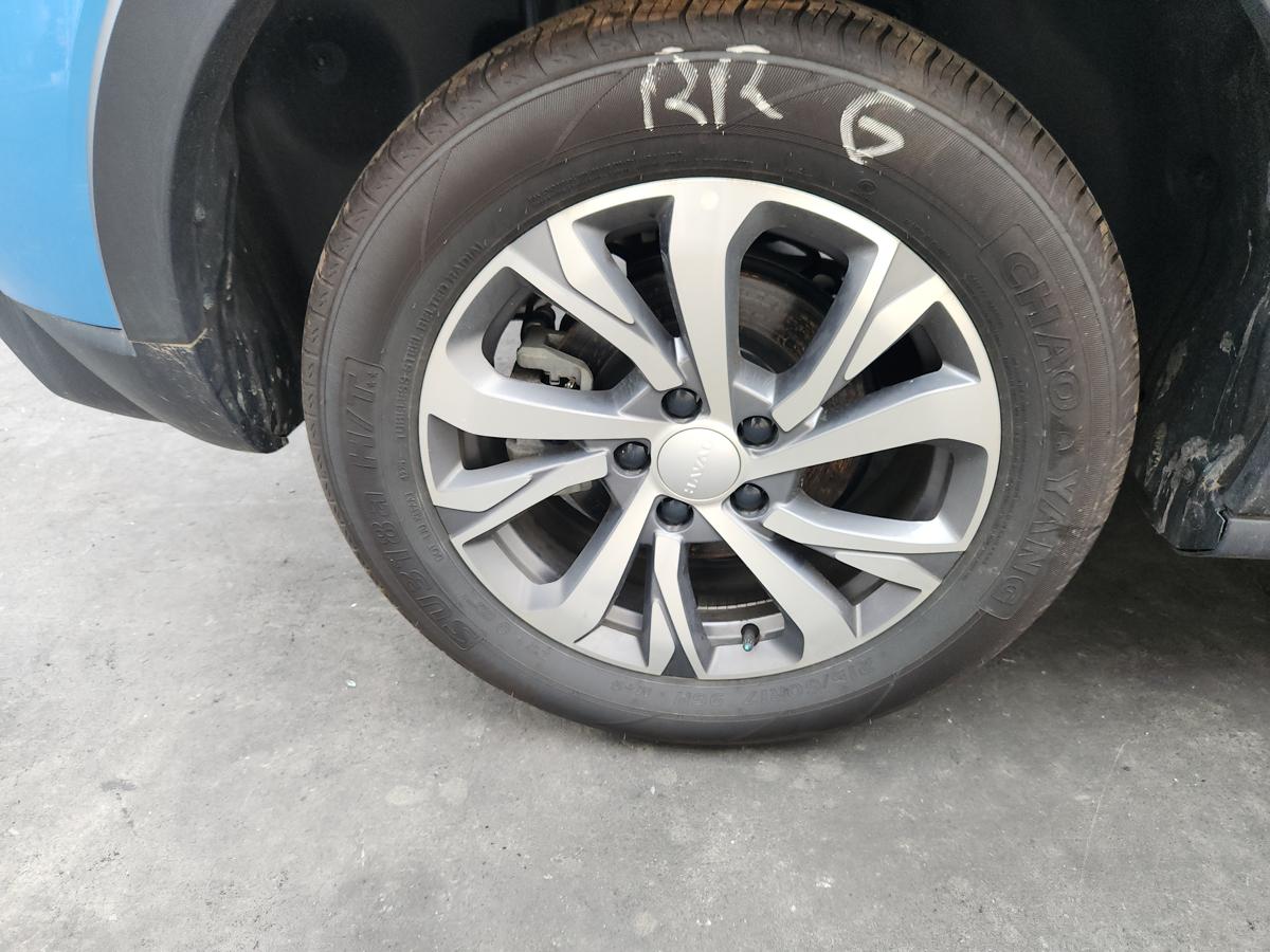 1000955414-Wheel Alloy Right Rear