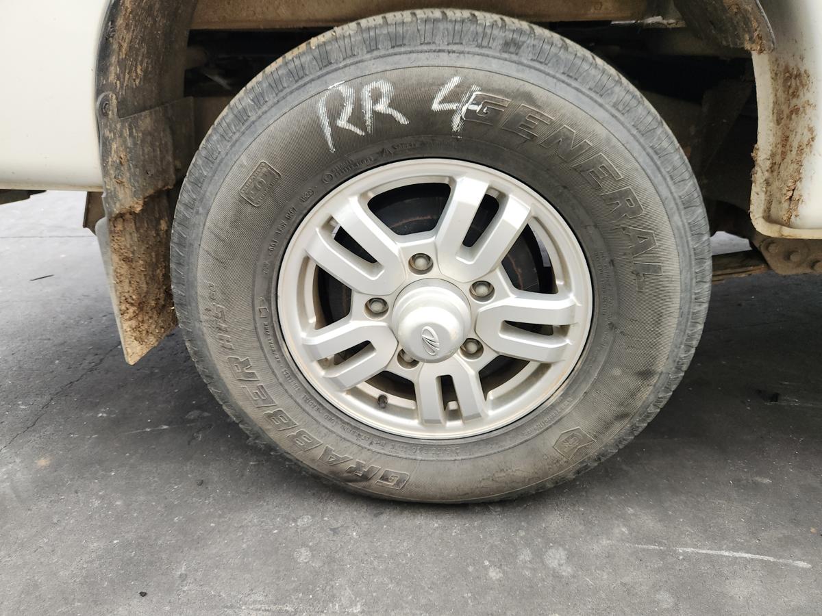 1000936961-Wheel Alloy Right Rear