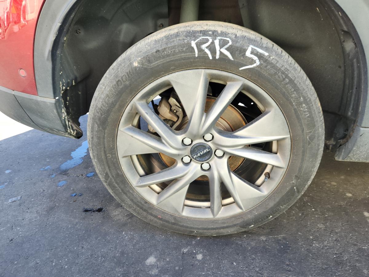 1000939590-Wheel Alloy Right Rear
