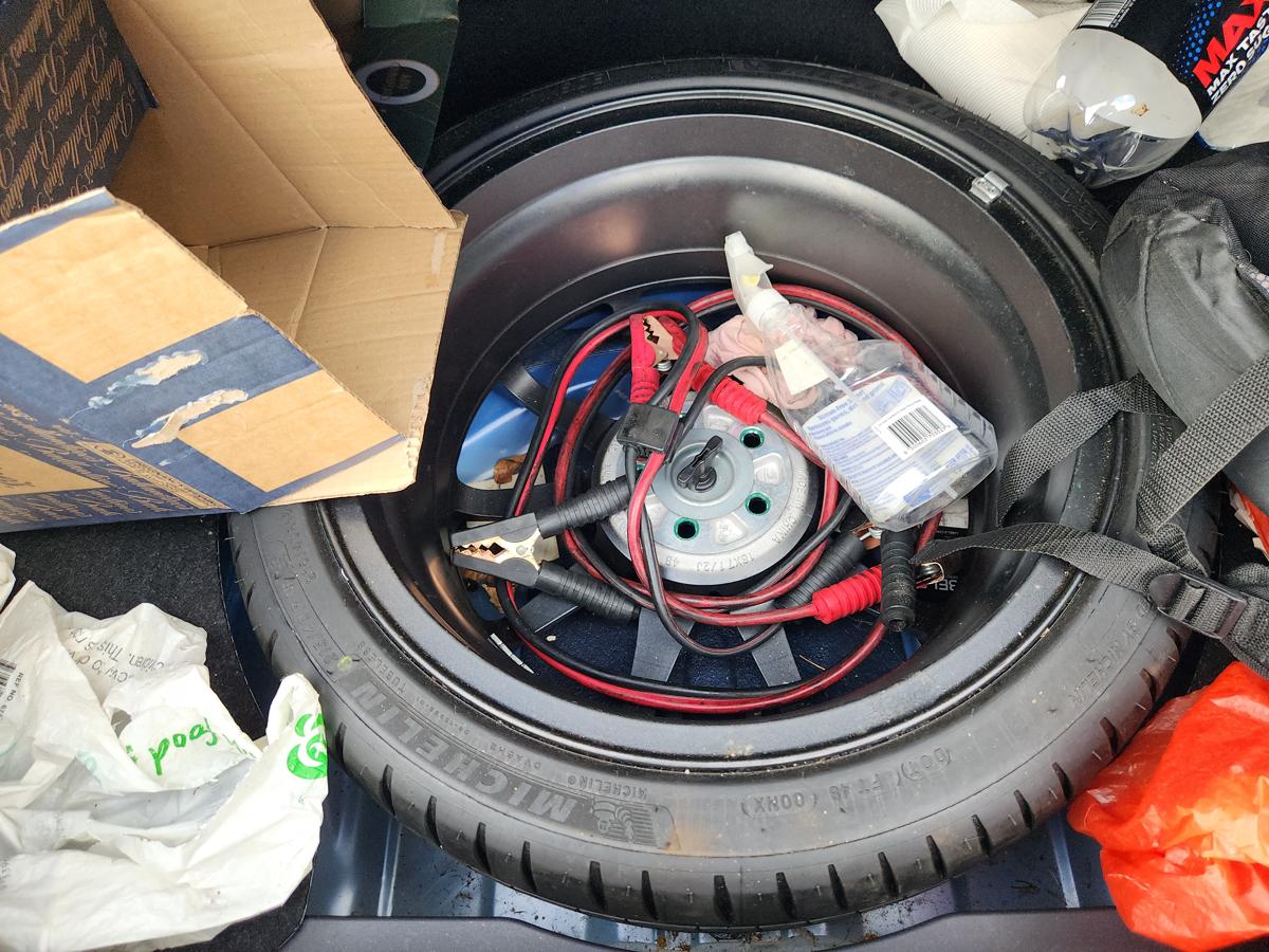 1000938612-Wheel Alloy Spare