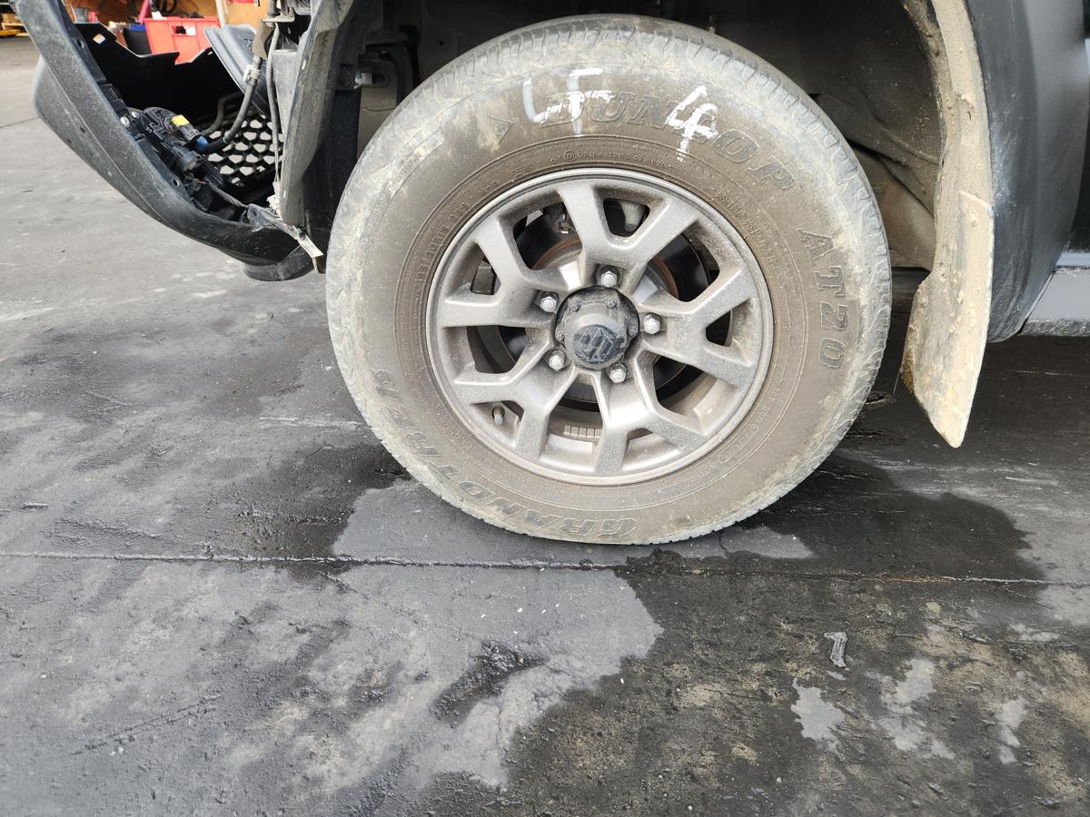 1000945472-Wheel Steel Left Front