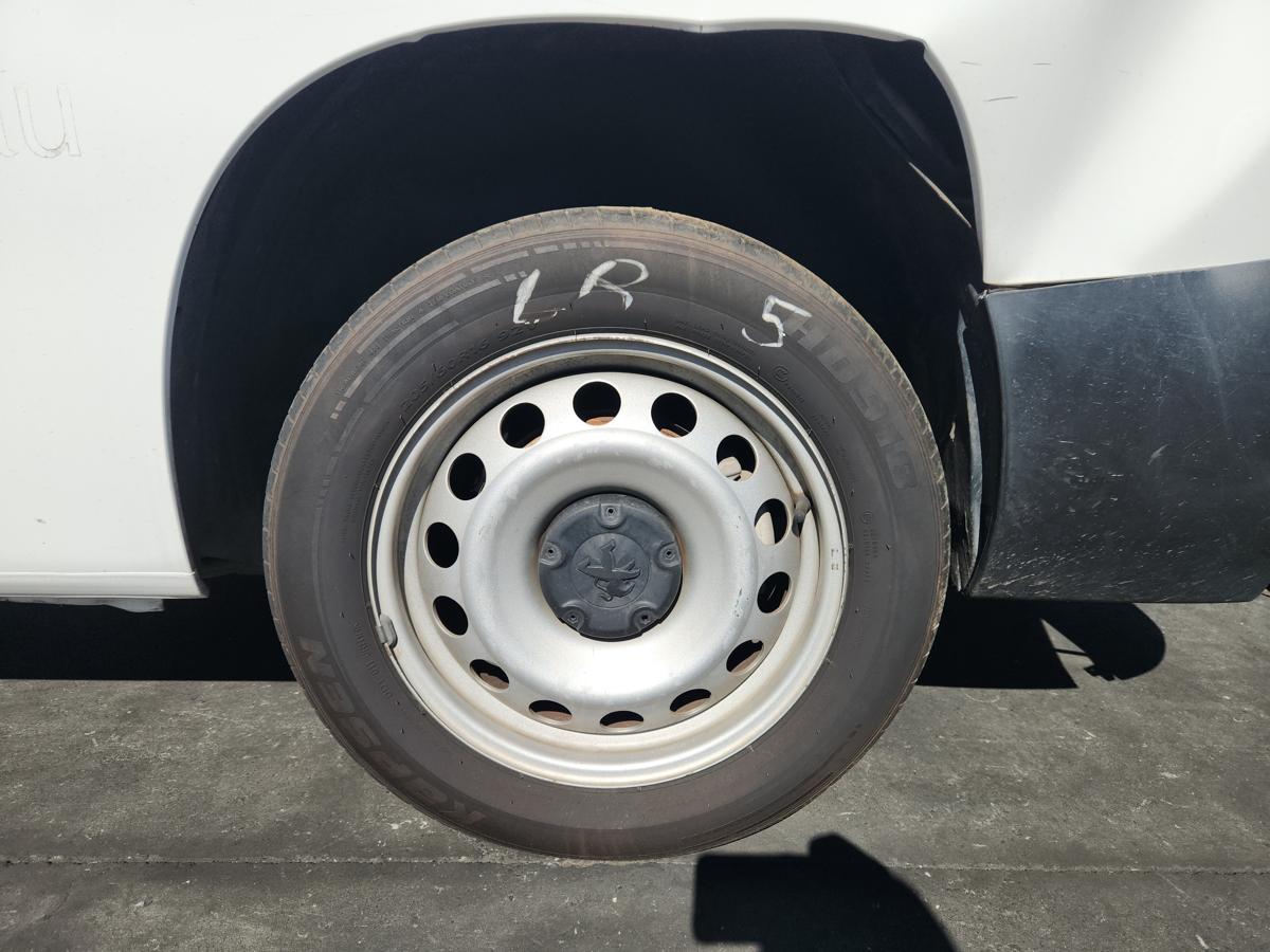 1000933348-Wheel Steel Left Rear